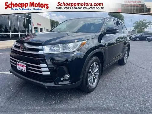 2018 Toyota Highlander XLE AWD photo