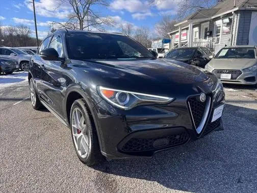 2018 Alfa Romeo Stelvio Ti Sport AWD photo