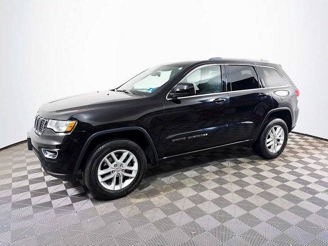 2018 Jeep Grand Cherokee Laredo E 4WD photo