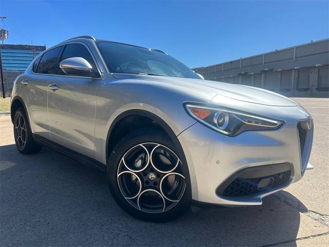 2018 Alfa Romeo Stelvio Ti AWD photo