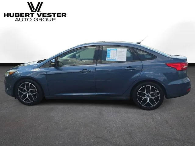 2018 Ford Focus SEL FWD photo