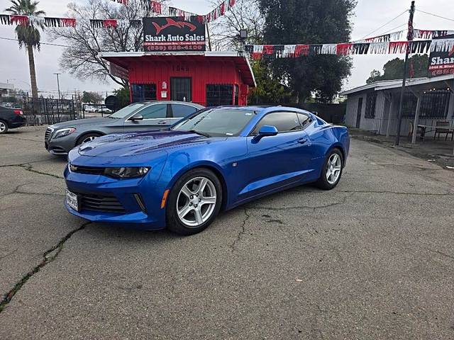 2018 Chevrolet Camaro 1LT RWD photo