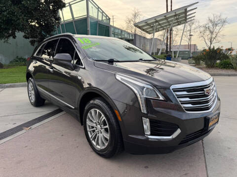 2018 Cadillac XT5 Luxury FWD FWD photo