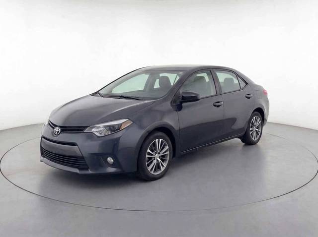 2015 Toyota Corolla LE Plus FWD photo
