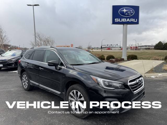 2018 Subaru Outback Touring AWD photo