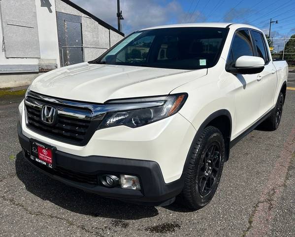 2018 Honda Ridgeline RTL-T AWD photo
