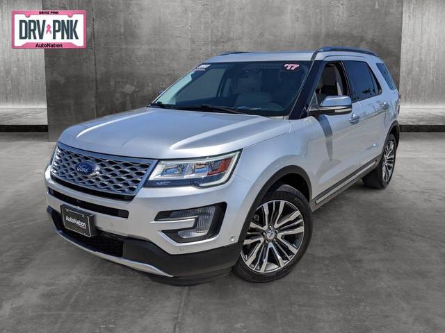 2017 Ford Explorer Platinum 4WD photo