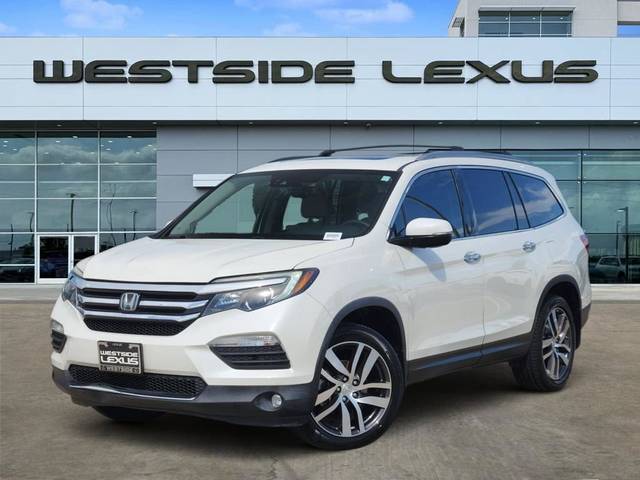 2017 Honda Pilot Elite AWD photo