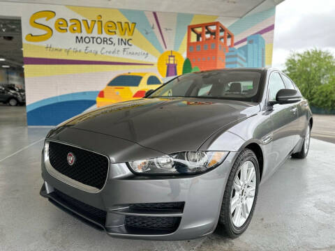 2018 Jaguar XE 25t Premium RWD photo