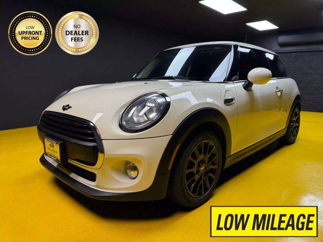 2018 MINI Hardtop 2 Door Cooper FWD photo