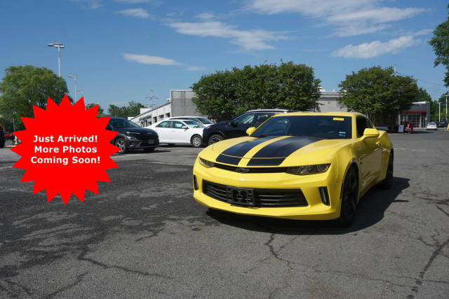 2018 Chevrolet Camaro 1LT RWD photo
