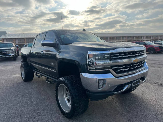 2018 Chevrolet Silverado 1500 LTZ 4WD photo