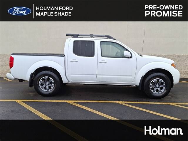 2017 Nissan Frontier PRO-4X 4WD photo