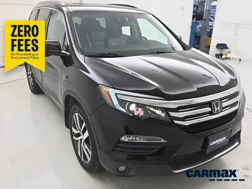 2017 Honda Pilot Touring AWD photo