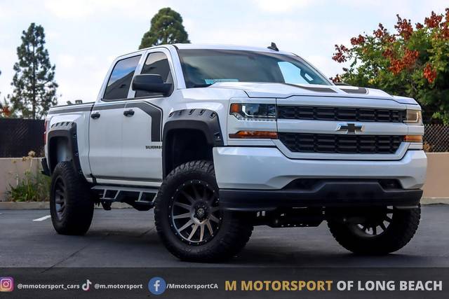 2018 Chevrolet Silverado 1500 Custom RWD photo