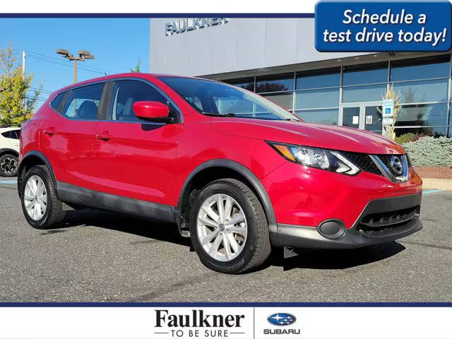 2017 Nissan Rogue Sport S AWD photo