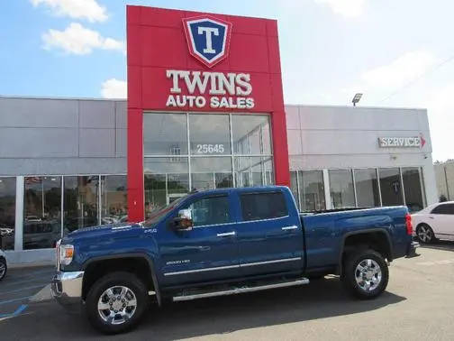 2018 GMC Sierra 2500HD SLT 4WD photo