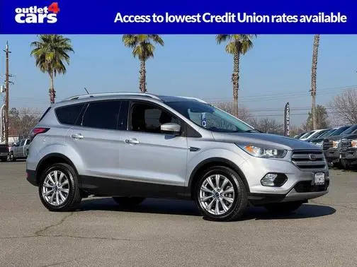 2018 Ford Escape Titanium FWD photo