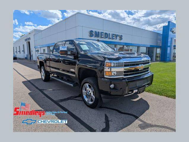 2018 Chevrolet Silverado 2500HD High Country 4WD photo