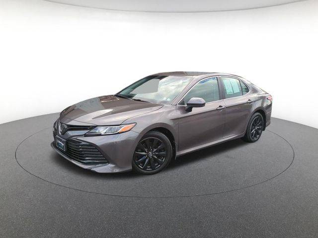 2018 Toyota Camry LE FWD photo