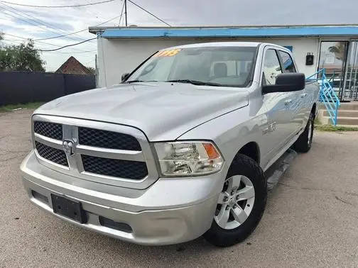 2017 Ram 1500 SLT RWD photo