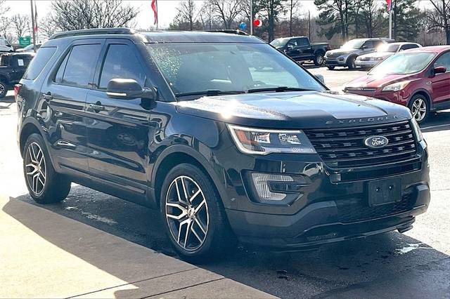 2017 Ford Explorer Sport 4WD photo