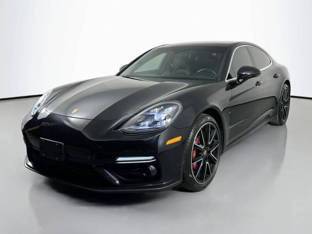 2018 Porsche Panamera Turbo AWD photo