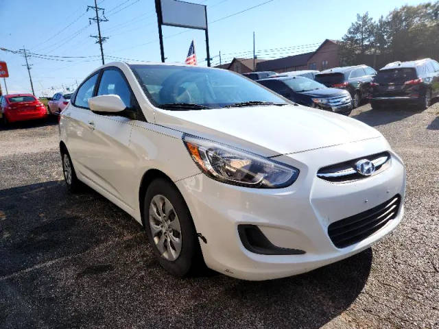 2016 Hyundai Accent SE FWD photo