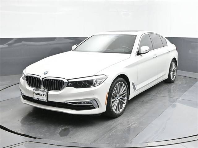 2018 BMW 5 Series 540i RWD photo