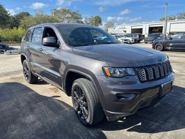 2018 Jeep Grand Cherokee Altitude 4WD photo