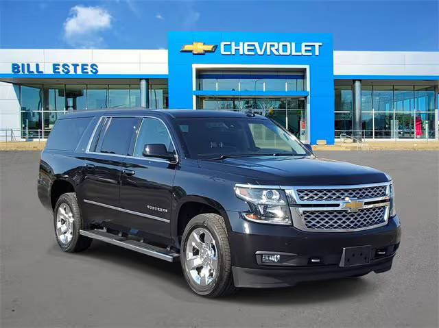 2018 Chevrolet Suburban LT 4WD photo