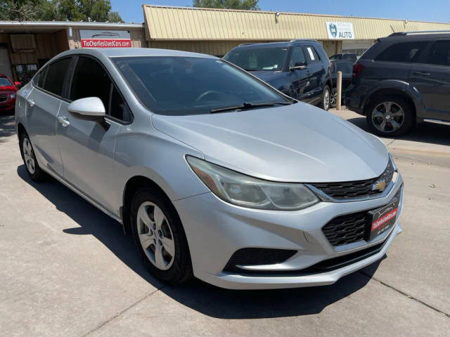 2018 Chevrolet Cruze LS FWD photo
