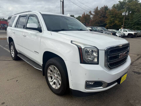 2017 GMC Yukon SLT 4WD photo