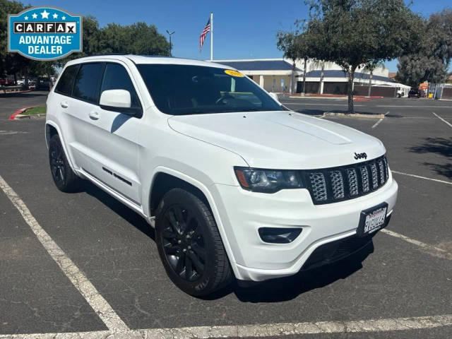2018 Jeep Grand Cherokee Altitude RWD photo