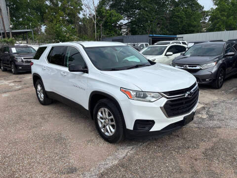 2018 Chevrolet Traverse LS AWD photo