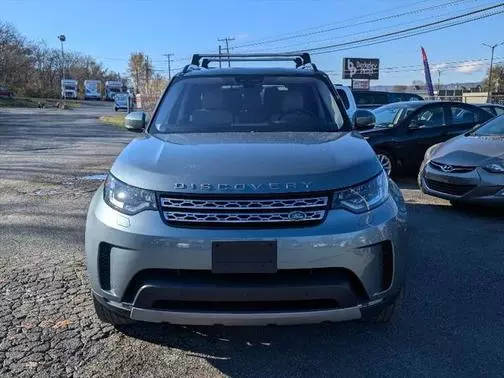 2017 Land Rover Discovery HSE 4WD photo