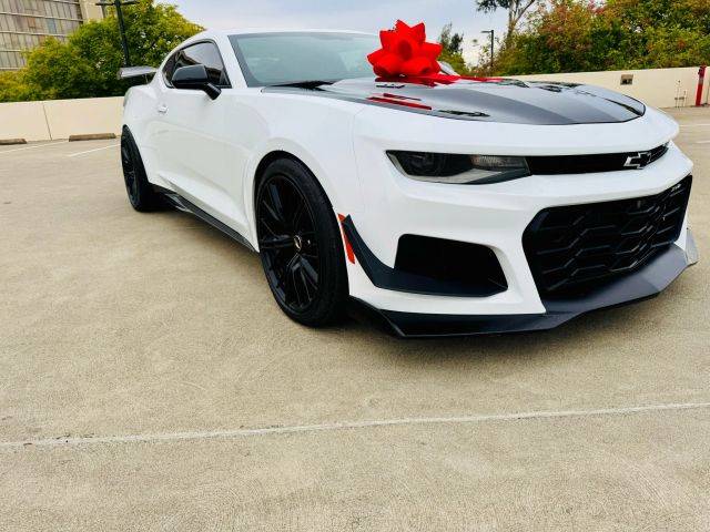 2018 Chevrolet Camaro ZL1 RWD photo