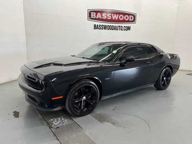 2017 Dodge Challenger R/T RWD photo