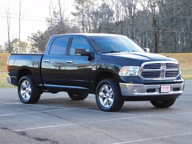 2016 Ram 1500 Lone Star 4WD photo