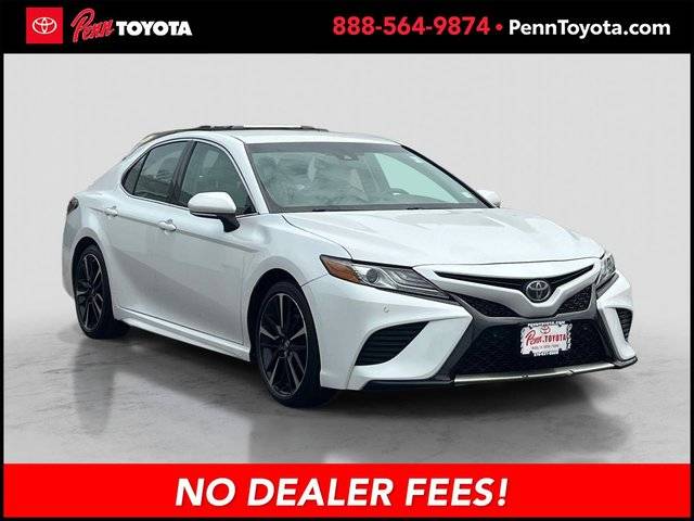 2018 Toyota Camry XSE FWD photo