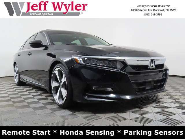 2018 Honda Accord Touring 1.5T FWD photo