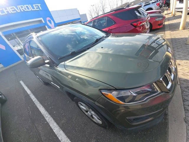 2018 Jeep Compass Latitude 4WD photo