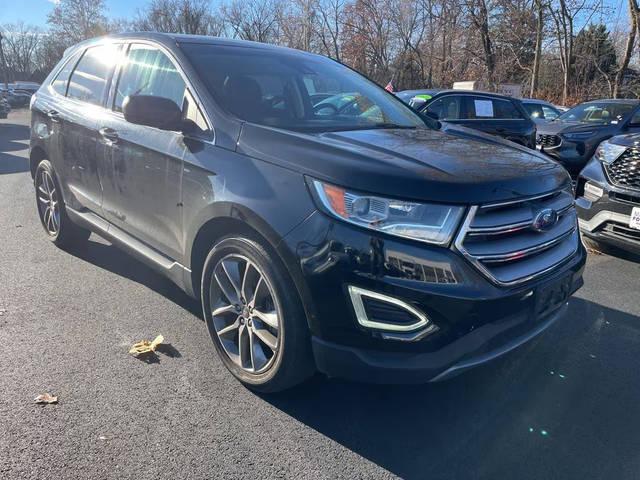 2018 Ford Edge Titanium AWD photo