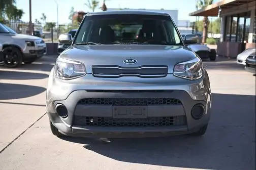 2018 Kia Soul Base FWD photo