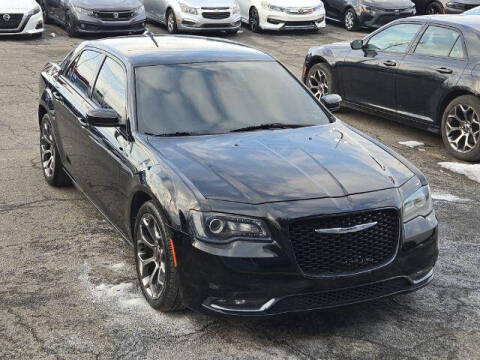 2017 Chrysler 300 300S RWD photo