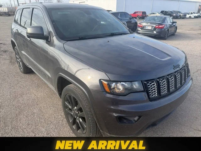 2018 Jeep Grand Cherokee Altitude 4WD photo