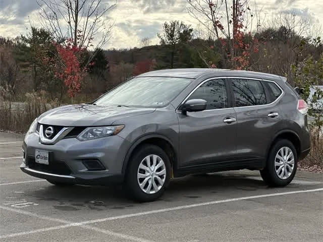 2015 Nissan Rogue S AWD photo