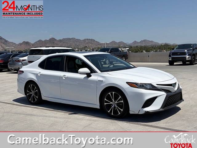 2018 Toyota Camry Hybrid SE FWD photo