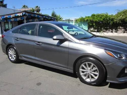 2018 Hyundai Sonata SE FWD photo