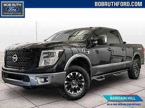 2017 Nissan Titan XD PRO-4X 4WD photo